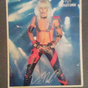 Vince Neil Autographed Photo